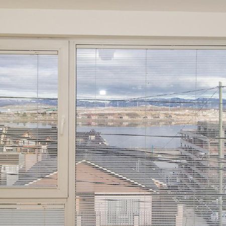 Del Carmen Departamentos Appartamento Ushuaia Esterno foto