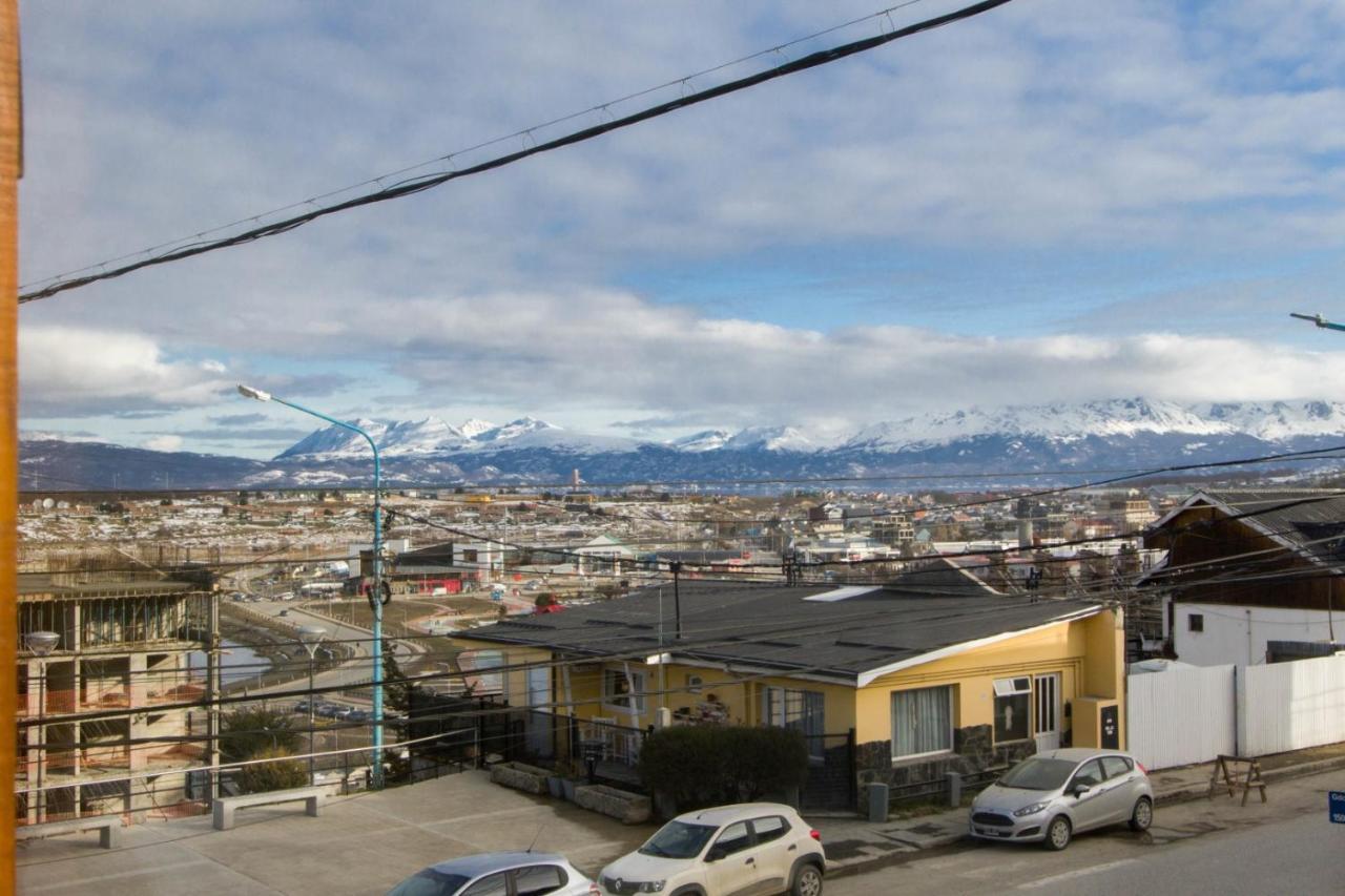 Del Carmen Departamentos Appartamento Ushuaia Esterno foto